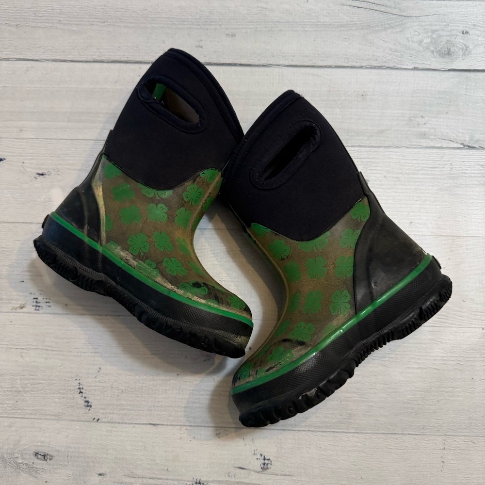 Bogs kids classic 4H snow boot little kids size 8